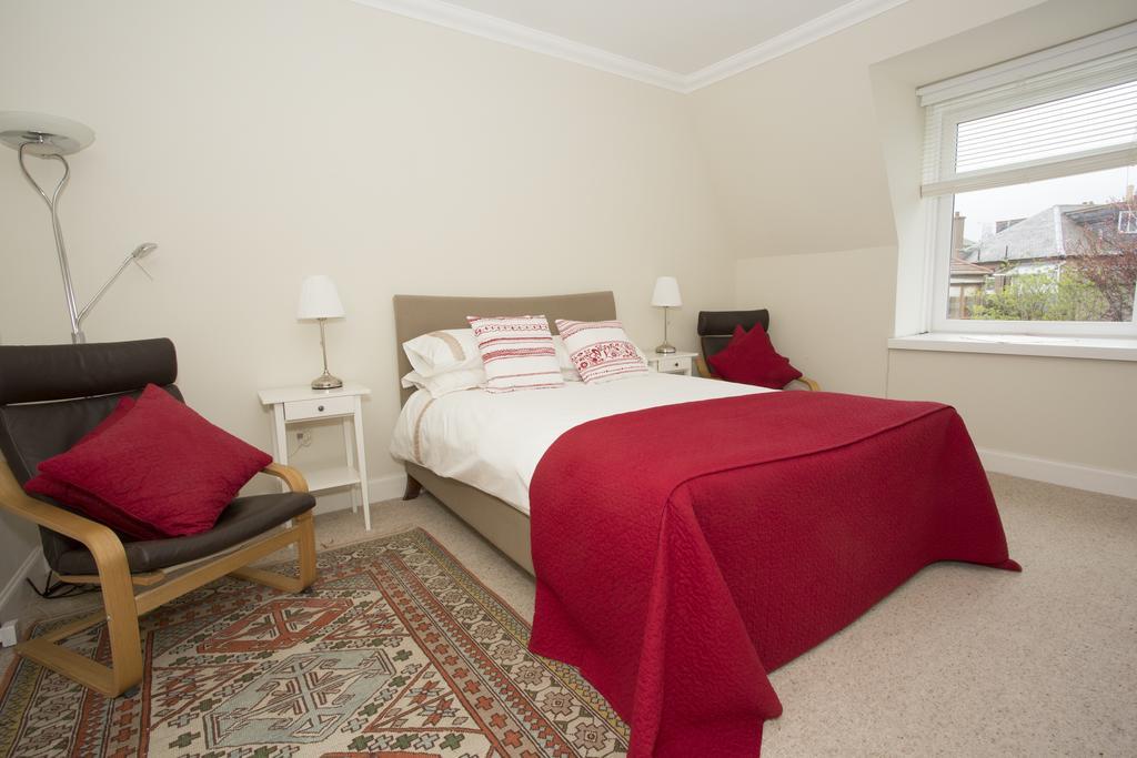 Doris Crook B&B Edinburgh Room photo